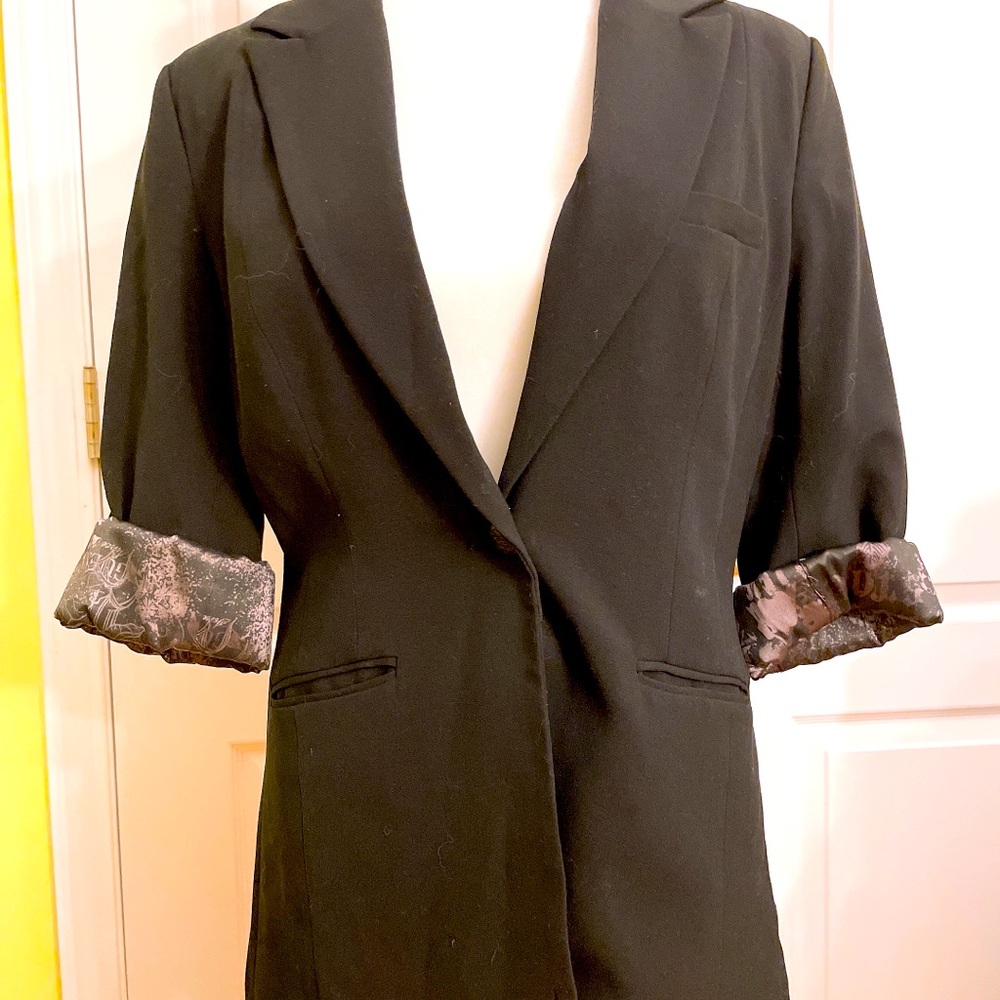 Chic Women Black Blazer